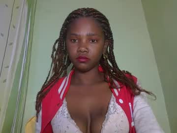 Cerila • asmr • 21y • Mayotte • public