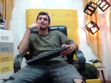 Live cam boy Cerokershelby, 22 yrs – Hot Male Cams