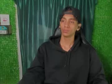 Live cam boy Cfiscm, 23 yrs – Hot Male Cams