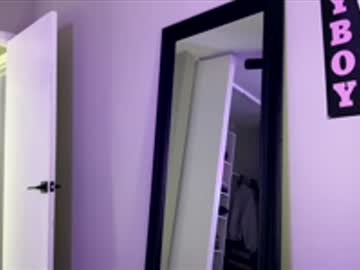 Champagneeacee • twink • 22y • Indiana, United States • public