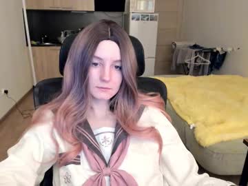 Chanel 5984263 • pvt • 26y • New York, United States • public