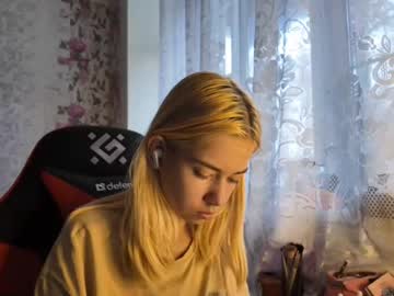 Charleneschonert • cute • 18y • Latvia • public