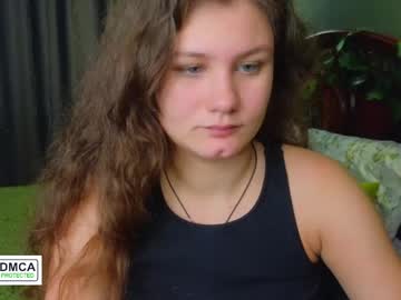 Charlotte Wow • hairy • 20y • In your heart ? • public