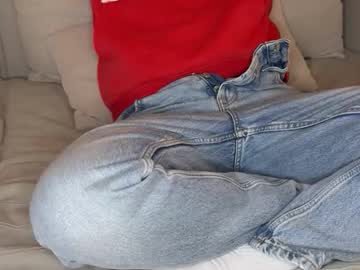 Cheeper22 • jerk • 0y • France • public