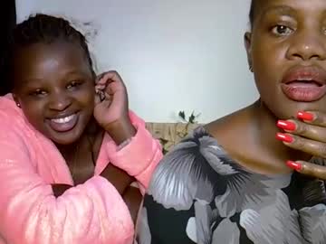 Chelsy 2 • petite • 20y • your heart • public