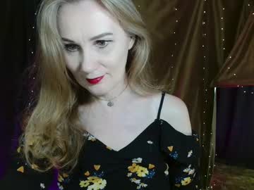 Cherry Blossomsx • heels • 48y • Europe • away