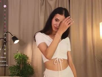 Cherry R1ase • skinny • 18y • Moon • public