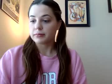 Cherrybanana444 • young • 20y • California, United States • private