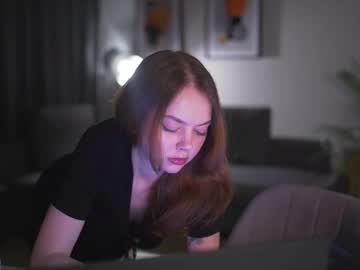 Chillwithstacy • bigbutts • Europe • public