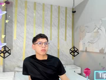 Chistianjd21 • jeans • 20y • Bogota D.C., Colombia • public