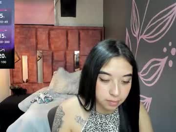 Chloe Adamsa   • 18 • 0y • Bogota D.C., Colombia • public