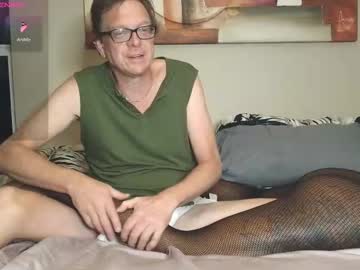 Chocolatebarbienken • couple28y • Florida, United States • public