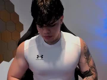 Live cam boy Chris_cooperr, 24 yrs – Hot Male Cams