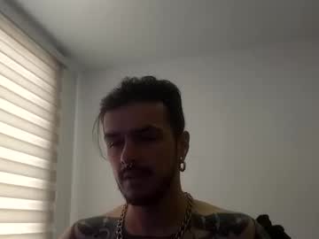 Chris Demolisher • feet • 34y • Latino • public