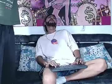 Chris Xl01 • couplesex • 0y • Antioquia, Colombia • public