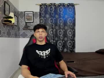 Live cam boy Chriss_johnson – Hot Gay Cams