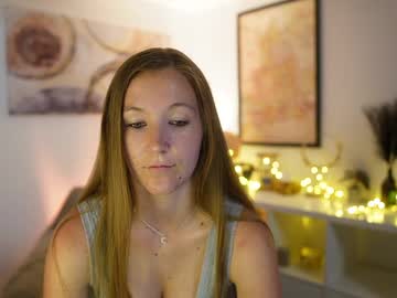 Clara Sweet  • boobs • 18y • In Your Dreams • public