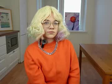 Clareashman • new • 18y • sky • public