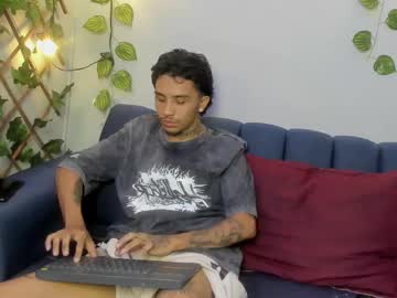 clarent_hills - Free Live Cam Model Online