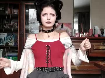 Clarettarowand • shy • 18y • The Netherlands • public