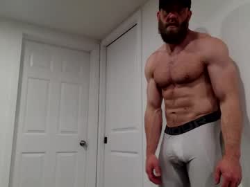 Live College Performer clarkecock (christmas,  daddy,  muscle,  bigdick,  cumshow) – profile photo, streaming now