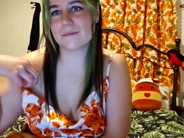 Clemzzy • 25 • 25y • Canada/USA • public