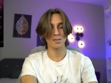 Live cam boy Cleo_stringer_, 20 yrs – Hot Male Cams