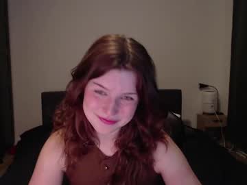colaux - Free Live Cam Model Online