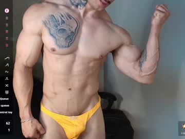 Colombianmuscle8 • lovense • Antioquia, Colombia • public