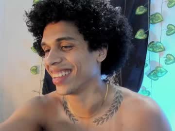 Cookedcock • latino • 25y • Colombia • public