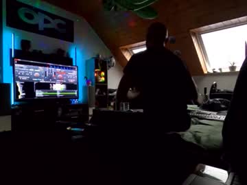 Cosmicdreamer690 • nicemusic • 0y • Germany • public