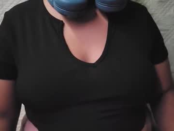 Couplexxx0 • new • 19y • America • public