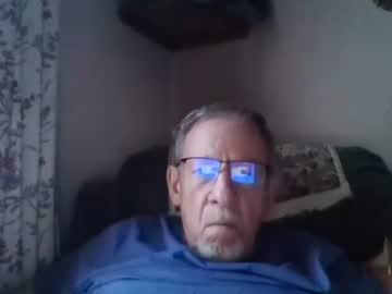 Courieral1 • mature • 75y • England, United Kingdom • public