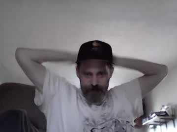 Crazyheratic8 • dadbod • 48y • Iowa, United States • public