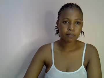 Creamy Crammy • ebony • 25y • In fantasy world • public