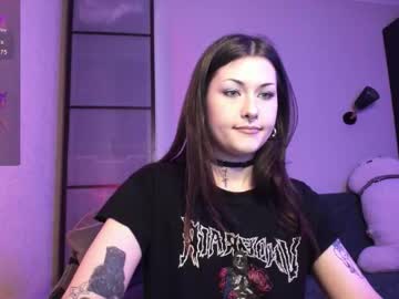 Crimson Web • goth • 19y • Germany • public