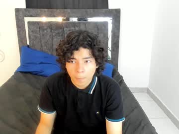 Cristian_camilo18 • 1818y • Colombia • public