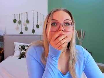 Crystalcurtis live cam profile photo