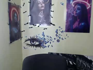 Crystalgirl__ • armpits23y • Canada • hidden