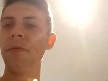 Cumdump2000btm • gay • 0y • England, United Kingdom • public