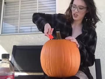 Cupiesbedroom • birthdaygirl • 25y • California, United States • public