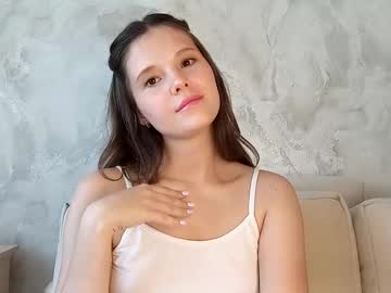 curious_enough - Free Live Cam Model Online