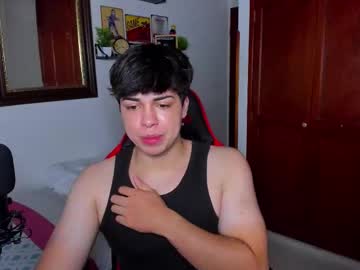 Live cam boy Cuteznowyy, 21 yrs – Hot Male Cams