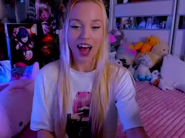 Cuttie Ponyy • young • 21y • next door • private