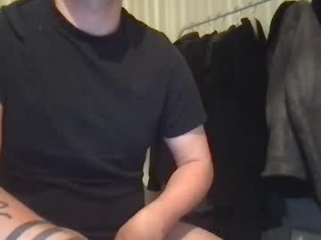 Cuttop2373844 • british • 32y • United Kingdom • public