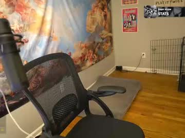 Cutupqueen • natural • 0y • United States • public