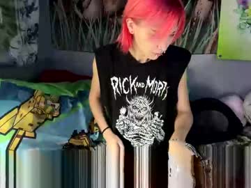 Cybrrstarr • teen • 0y • somewhere • public