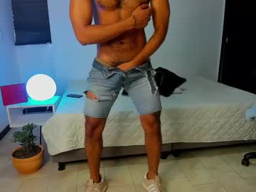 Live cam boy Daarkomalfoy, 27 yrs – Hot Male Cams