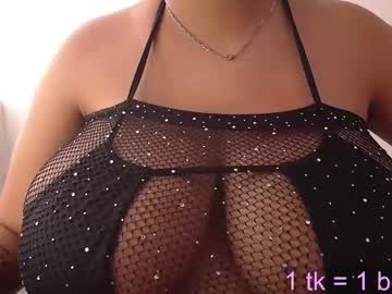 Dafne_hs • bigtits22y • en tu corazón • private