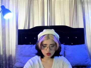 Live cam boy Dafnelee, 18 yrs – Hot Male Cams